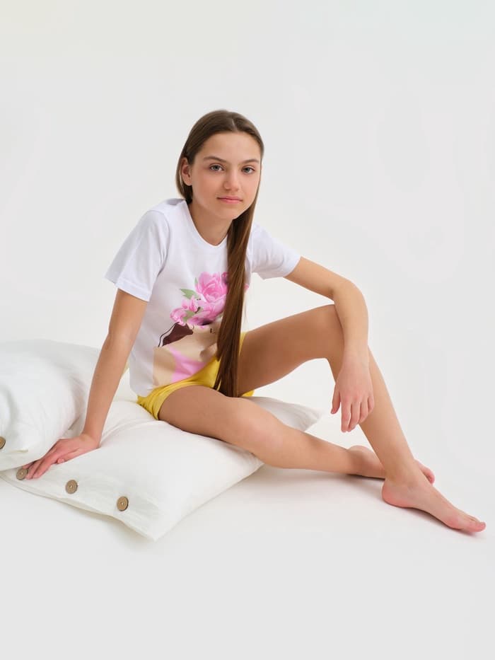 Пижама для девочки (футболка и шорты) KAFTAN: Selfie, размер 38 (1146-152 см), бело-жёлтая