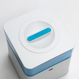 Умная автокормушка, контейнер 4.5 л, функция записи голоса, с функцией управления с пульта