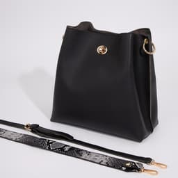 Сумка женская на застёжке, чёрная