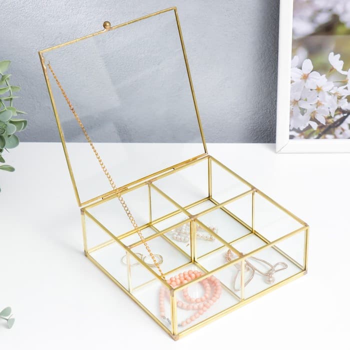 Шкатулка для украшений с делениями «Квадрат с гранями», стекло с металлическим каркасом, 7×16×16 см