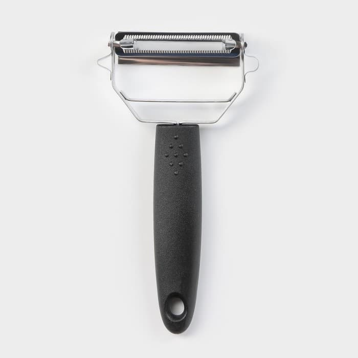 Овощерезка универсальная Magistro Vegan pro, 7 насадок, овощечистка, контейнер, чёрно-белая