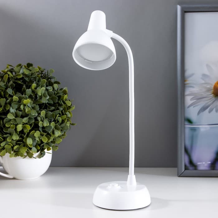 Лампа настольная «Моно» LED 1 режим 1 Вт 3AA белый 8×8×32 см