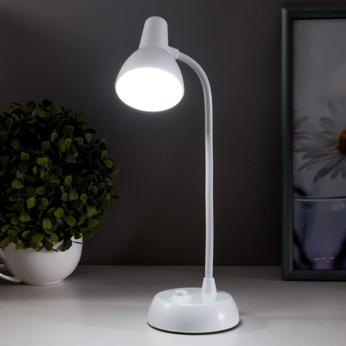 Лампа настольная «Моно» LED 1 режим 1 Вт 3AA белый 8×8×32 см