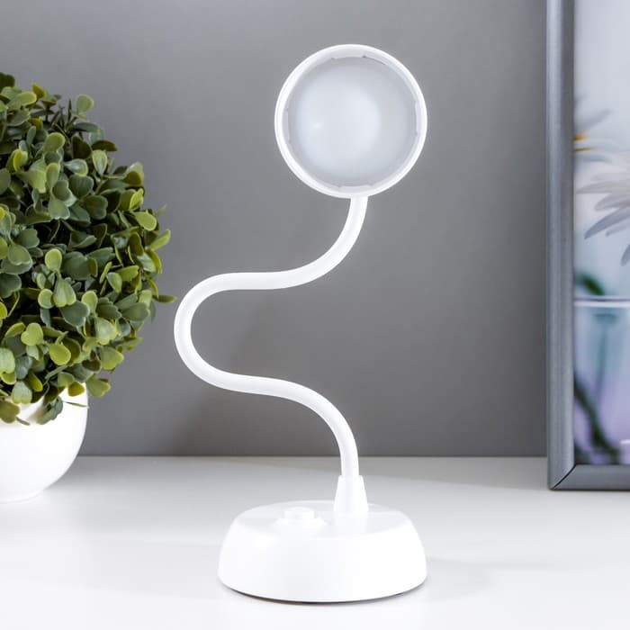 Лампа настольная «Моно» LED 1 режим 1 Вт 3AA белый 8×8×32 см