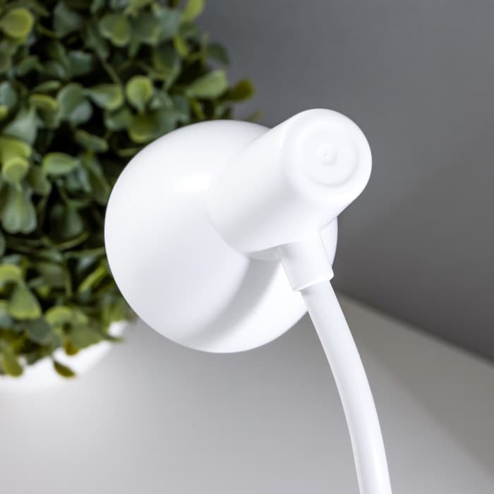 Лампа настольная «Моно» LED 1 режим 1 Вт 3AA белый 8×8×32 см