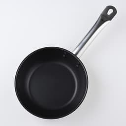 Сковорода Катунь «Общепит», d=20 см, толщина корпуса 0.6 мм, дно 3.5 мм, антипригарное покрытие, капсульное дно, индукция, AISI - 201