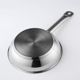 Сковорода Катунь «Общепит», d=22 см, толщина корпуса 0.6 мм, дно 3.5 мм, капсульное дно, индукция, нержавеющая сталь, AISI - 201