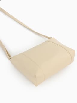 Сумка женская кросс-боди на молнии, 22×8×19 см, бежевая