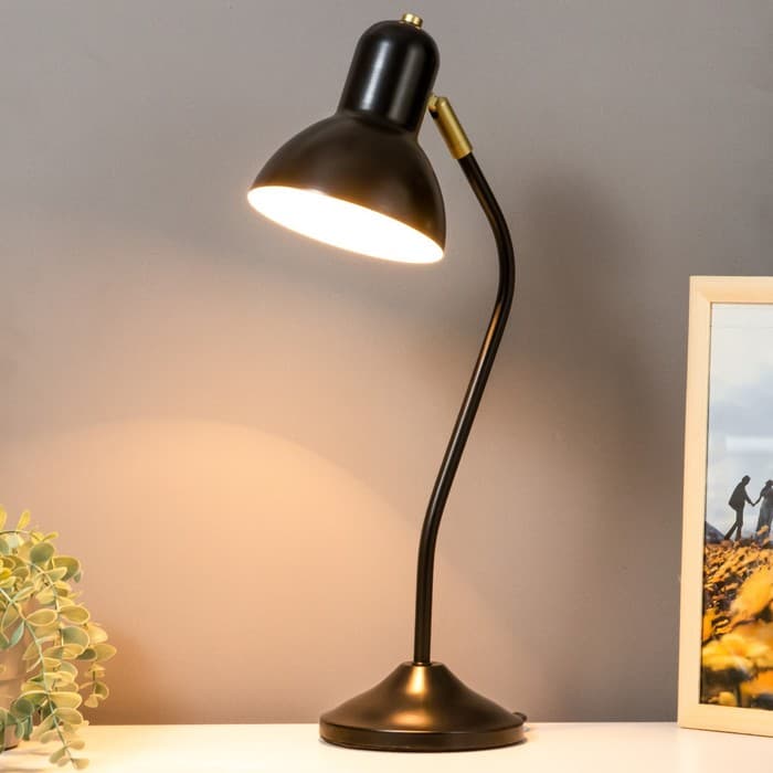 Настольная лампа RISALUX «Оскар» 1×40 Вт Е27 черный 20.5×14.5×56 см