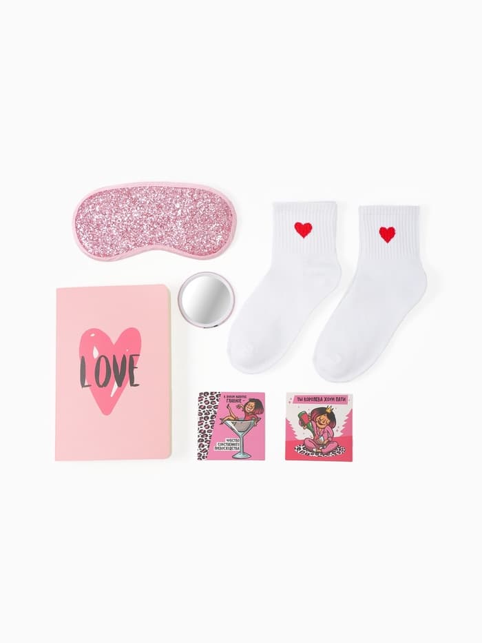 Подарочный набор новогодний «Богиня хоум пати», маска для сна, носки 2 пары, зеркало, блокнот, открытка 2 шт.
