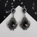 Серьги со стразами «Изящность», ажурная, чёрные в чернёном серебре