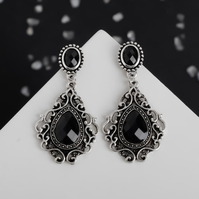 Серьги со стразами «Изящность», ажурная, чёрные в чернёном серебре