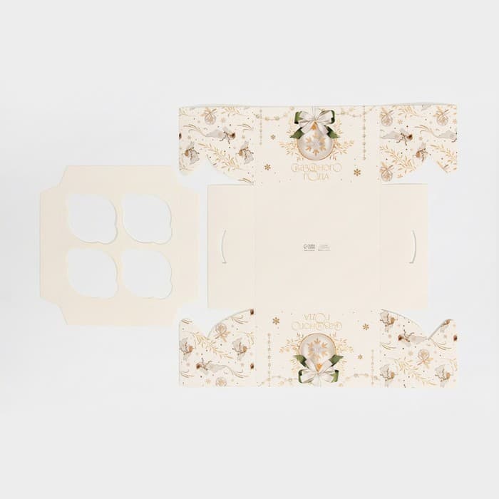 Коробка для капкейка «Бело-золотой Новый год », 16×16×10 см