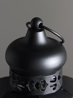 Металлический подсвечник-фонарь на 1 свечу «Цветущие вензеля», стекло, d=10 см, чёрный, 13.5×15×29 см