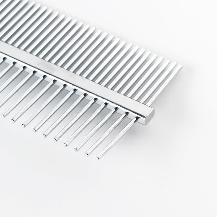 Расчёска для шерсти «Лапки», двухсторонняя, с прямыми зубьями, пластиковая ручка, синяя