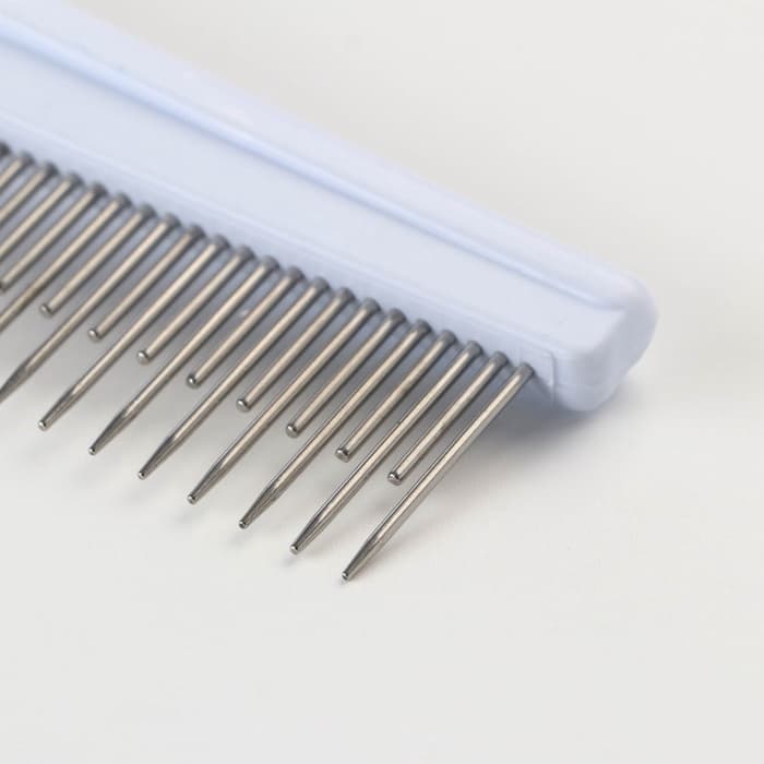 Расчёска для шерсти «Комфорт», 21×4 см, с заострёнными зубьями разной длины, нескользящая ручка, розовая