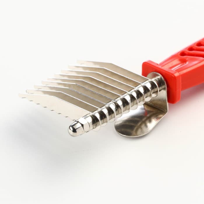 Колтунорез боковой, 9 лезвий, 6.5×17 см, красный