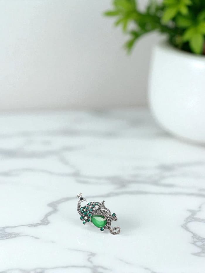 Брошь «Павлин», элегантный, разноцветная в чернёном серебре