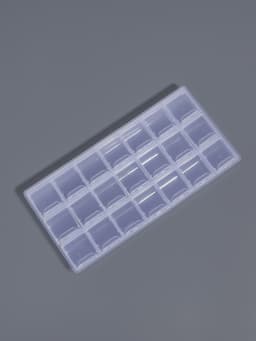 Органайзер для хранения мелочей, 21 отделение, 21.5×10.5×1.9 см, прозрачный