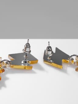 Серьги акриловые «Скелет», удар молнии, белые в золоте