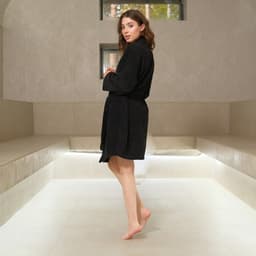 Халат махровый женский «Экономь и Я», размер 50-52, 100% хлопок с AIRO, 320 г/м², чёрный