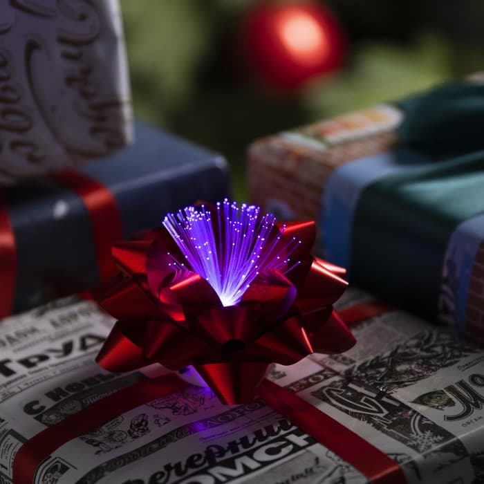 Светодиодная игрушка «Бант-звезда» 10 см, от батареек LR44×3, свечение мульти, красная