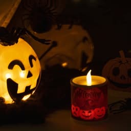 Светодиодная фигура «Свеча с тыквами» 7.5×10×7.5 см, пластик, батарейки AG13×3 (в комплекте), свечение тёплое белое