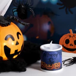 Светодиодная фигура «Свеча с тыквами» 7.5×10×7.5 см, пластик, батарейки AG13×3 (в комплекте), свечение тёплое белое