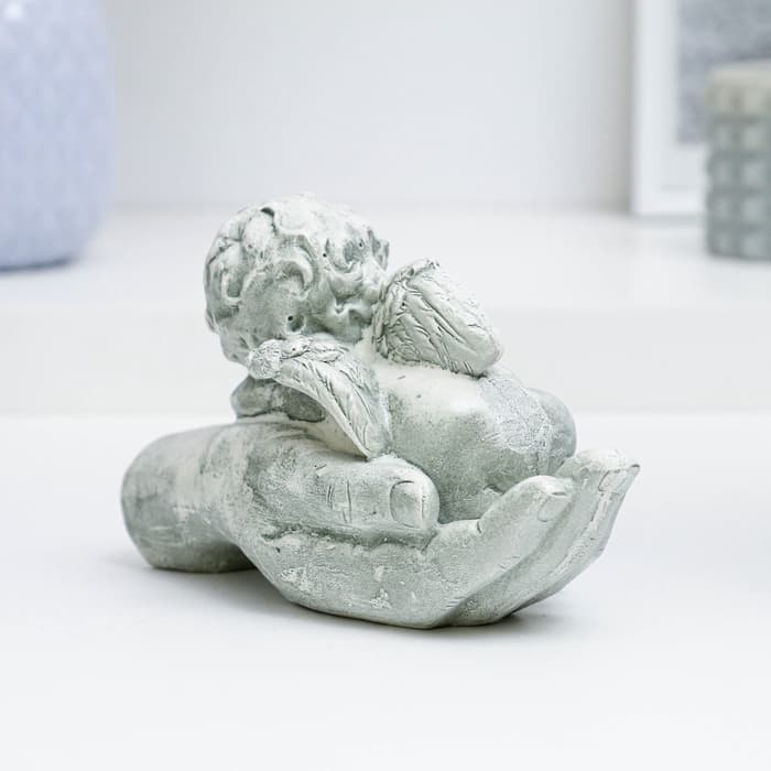 Фигурка гипс «Ангелочек на ладони спит» состаренный, 16×10×8 см