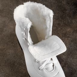 Коньки фигурные Winter Star с мехом, р. 37