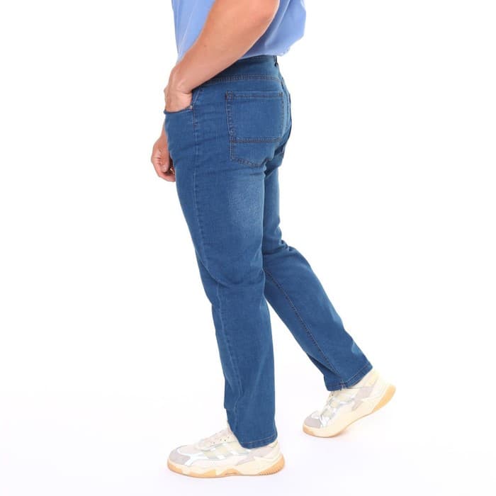 Джинсы мужские, цвет синий, размер 44-46