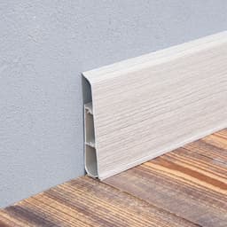 Плинтус напольный «Деконика», 85×2200 мм, цвет 253 ясень серый