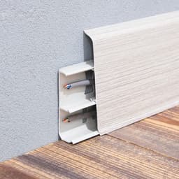 Плинтус напольный «Деконика», 85×2200 мм, цвет 253 ясень серый