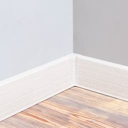 Плинтус напольный «Деконика», 85×2200 мм, цвет 253 ясень серый