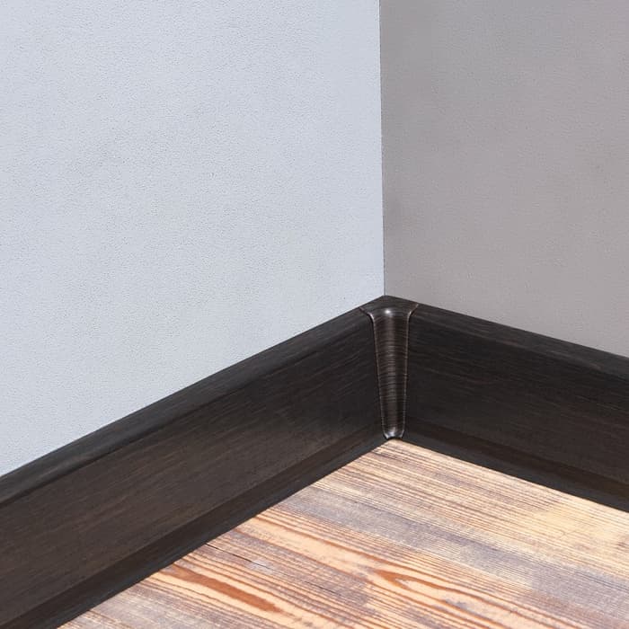 Плинтус напольный «Деконика», 85×2200 мм, цвет 303 Венге темный