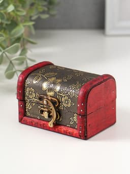 Шкатулка для украшений «Сундучок. Незабудки», дерево, 6×5.8×8.4 см