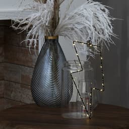 Светодиодная фигура «Молния» 16×29 см, металл, от батареек ААх2, свечение тёплое белое