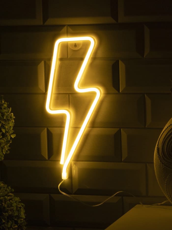 Неоновая вывеска «Молния» 13×33.5 см, батарейки ААх3 (не в комплекте), USB, свечение тёплое белое