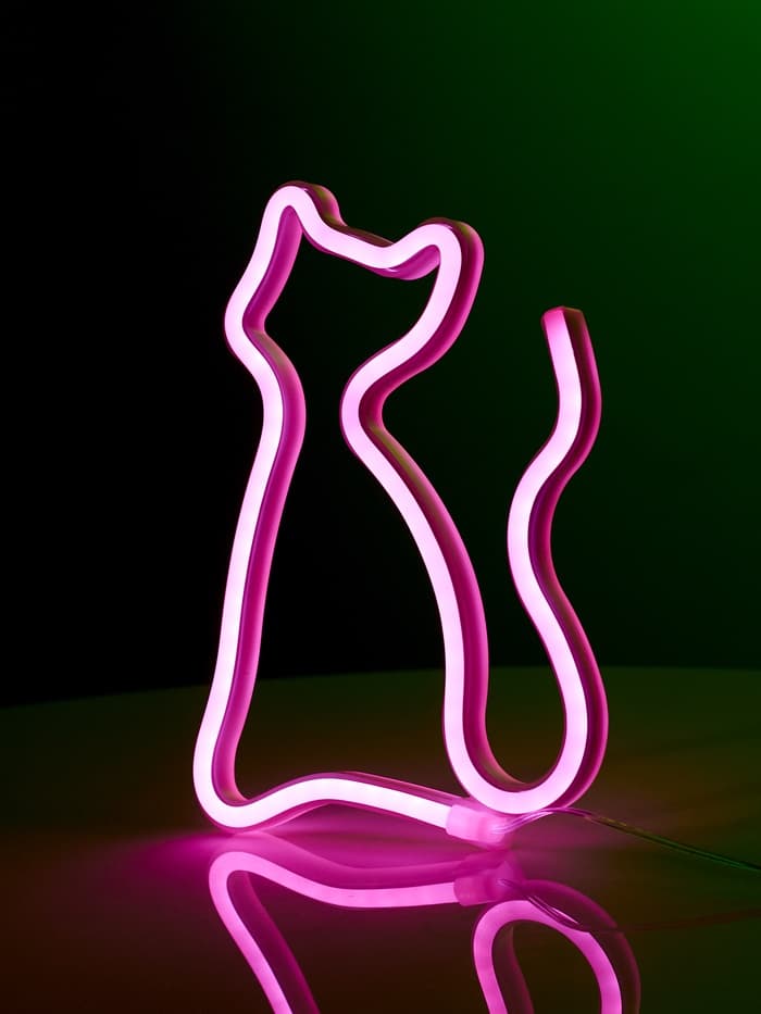Неоновая вывеска «Кошка» 16×23 см, батарейки ААх3 (не в комплекте), USB, свечение розовое