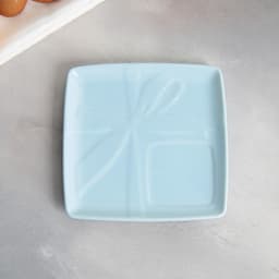 Чайная пара керамическая «Голубой подарок»: кружка 150 мл, блюдце 15.5×15.5 см