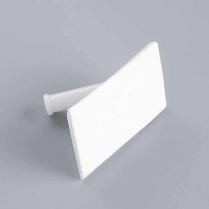 Кронштейн для флага, внутренний d=0.5 см, глубина 4.5 см, 6.5×3.9 см