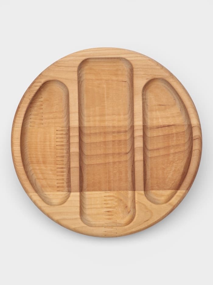 Подарочный набор посуды Adelica «Бари», доска разделочная d=25 см, блюдо для подачи d=24 см, менажница 3 секции d=20 см, подставка, дерево берёза