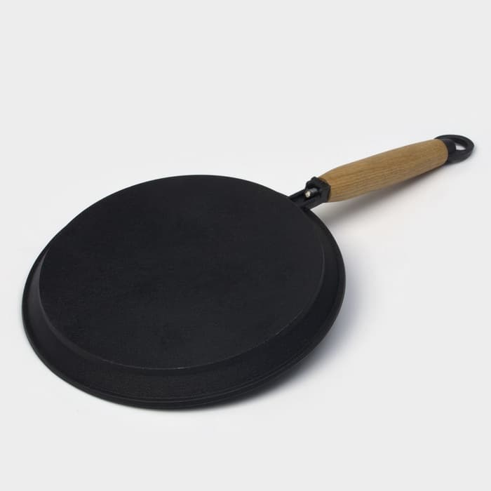 Сковорода блинная литая Magma, d=22 см, h=1.5 см, деревянная ручка, индукция, чугун, чёрная