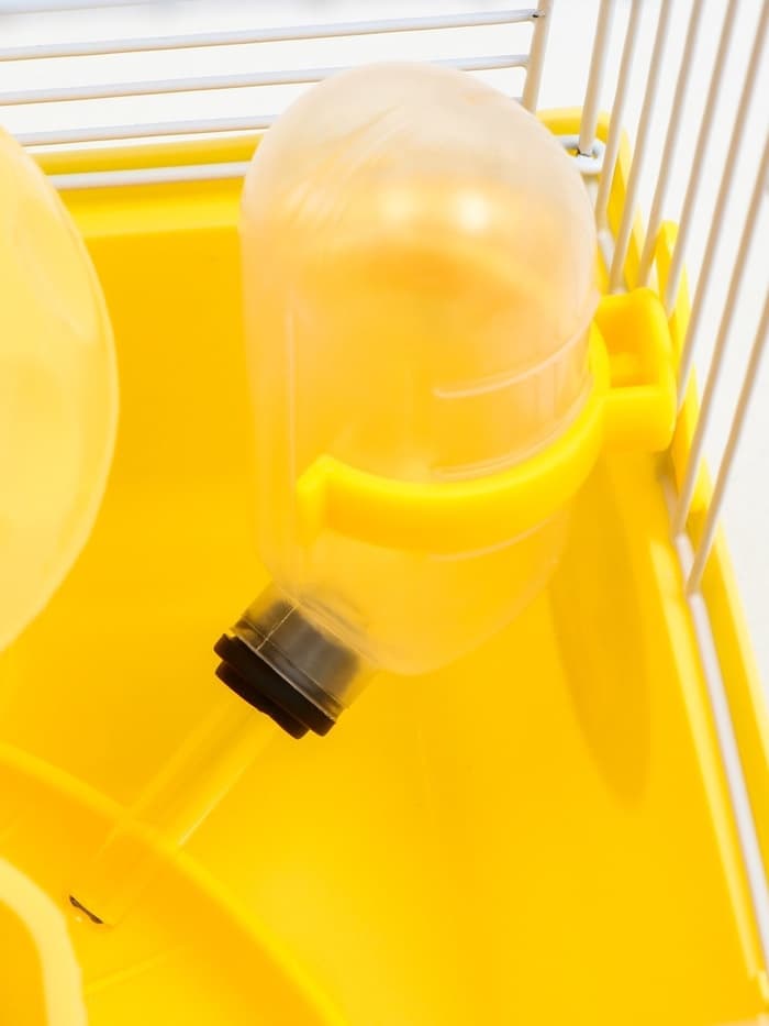 Клетка для грызунов «Пижон», 23×17×26 см, эмаль, жёлтая