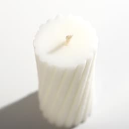 Свеча интерьерная «Витая» столбик, белая, 7.2×3.5 см