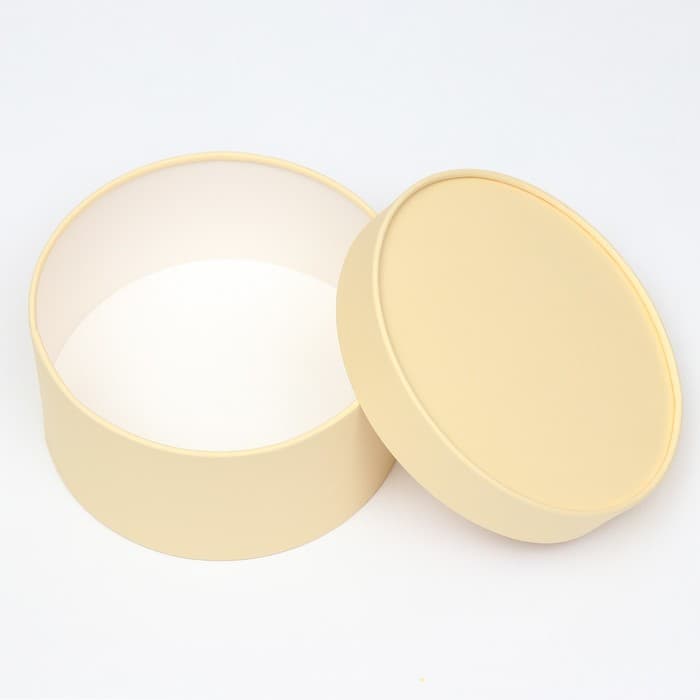 Подарочная коробка круглая «Крема» кремовая, завальцованная без окна, 21×11 см