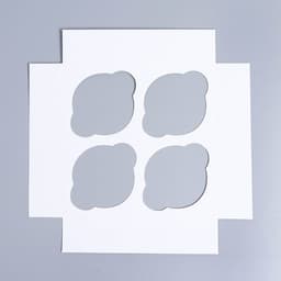 Коробка складная на 4 капкейков с окном «Новый год: акварель» 16×16×10 см