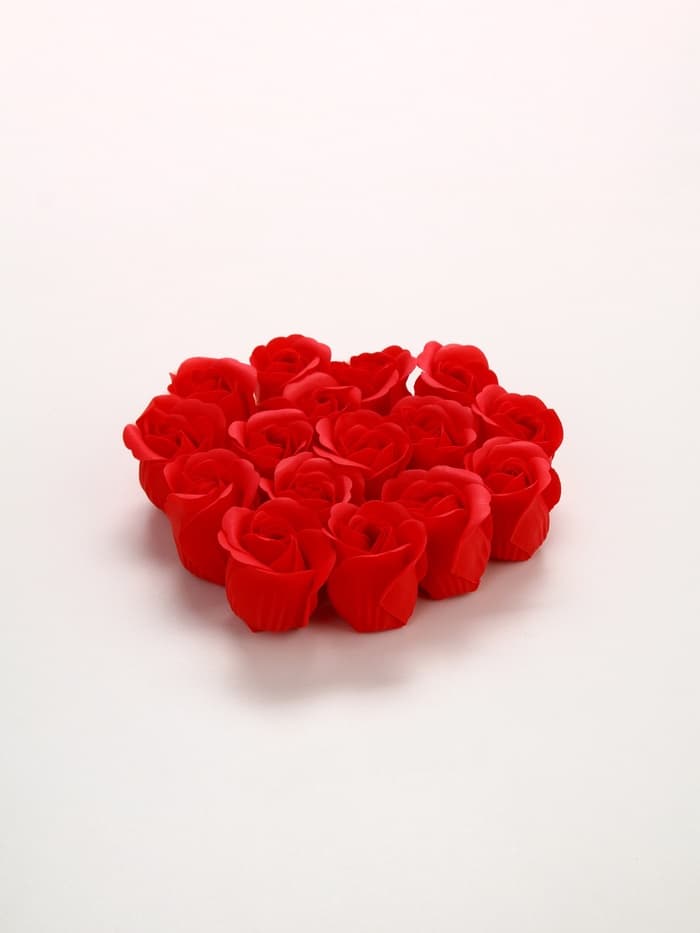 Мыло лепестковое «С 8 Марта», 16 шт., аромат цветочный, Чистое счастье