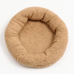 Лежанка для животных «Уют», мягкий мех, 45×35×11 см, коричневая