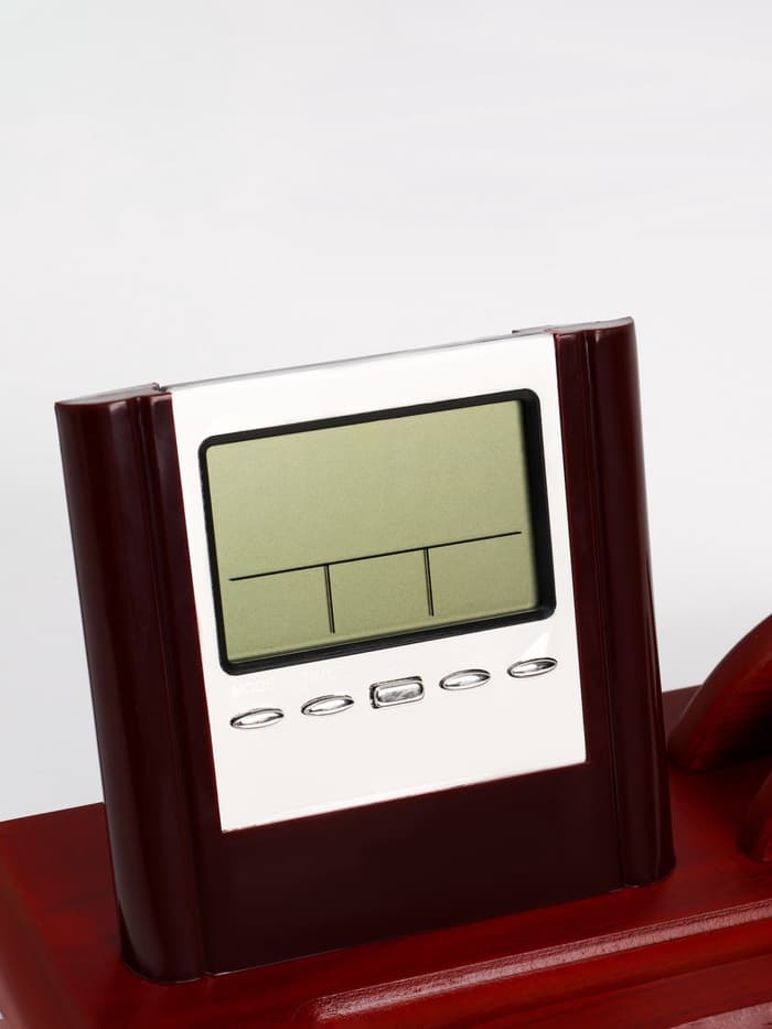 Набор настольный 2 в1 (часы Д-004, визитница)